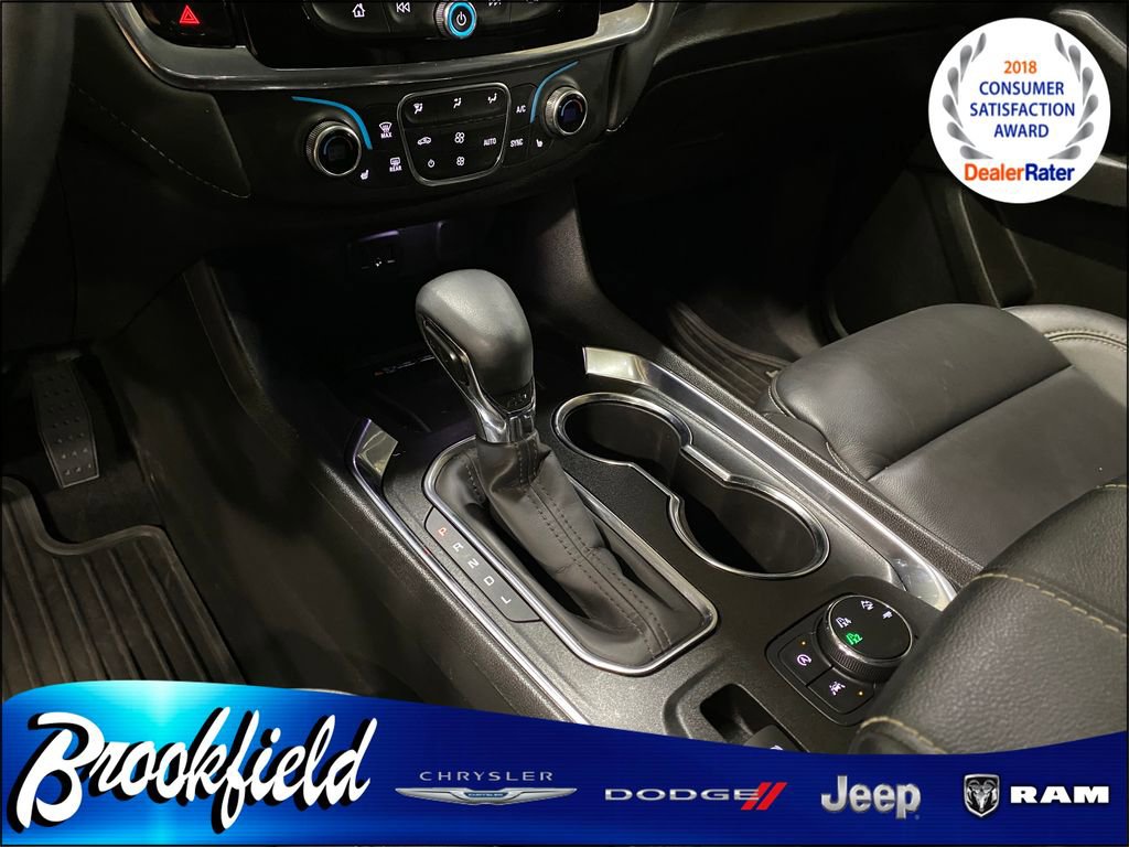 Used 2023 Chevrolet Traverse LT image 29