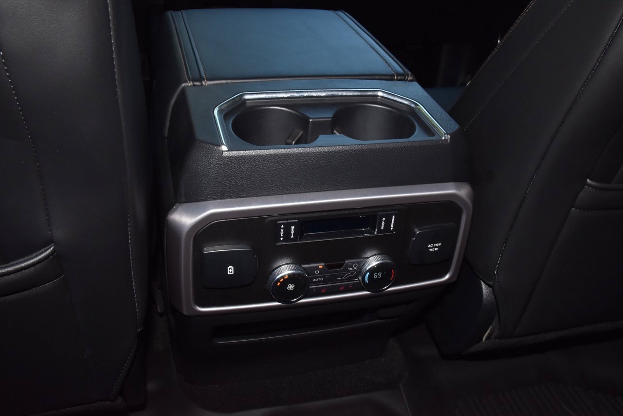 Used 2018 Ford Expedition Platinum AWD/4WD image 19