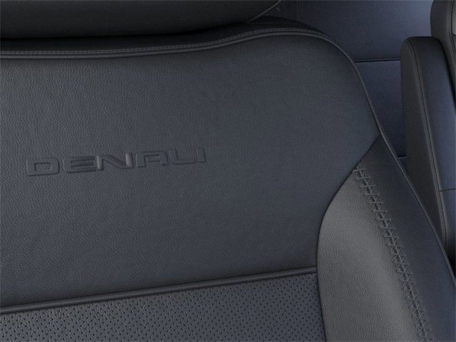 New 2026 GMC Yukon Denali w/ Sun & Power Step Package image 21