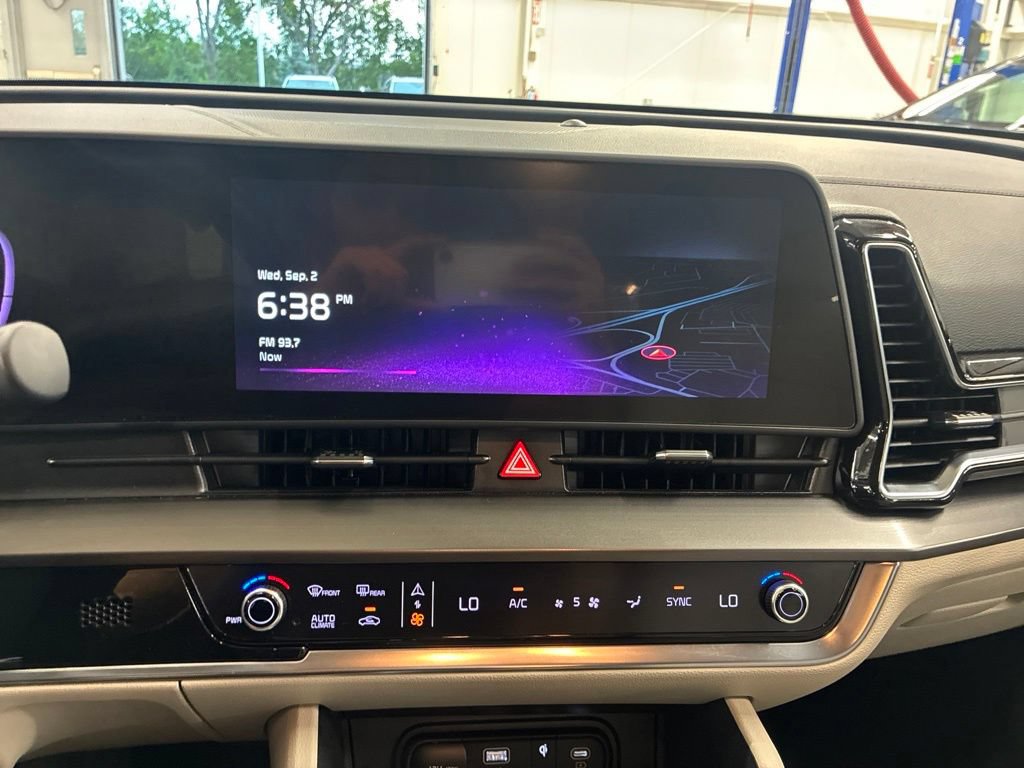 Certified 2023 Kia Sportage EX FWD image 28