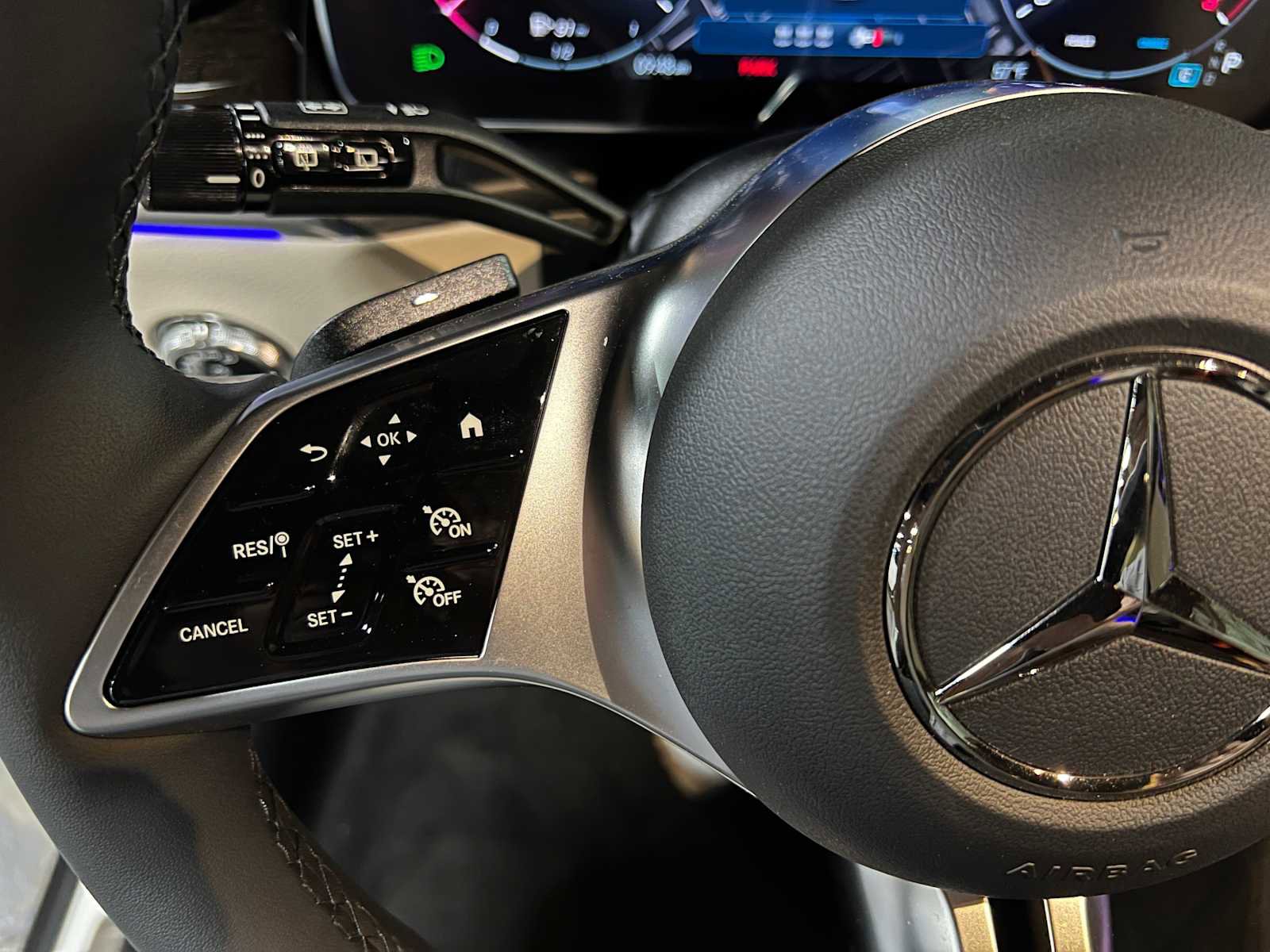 New 2025 Mercedes-Benz GLC 300 4MATIC image 21