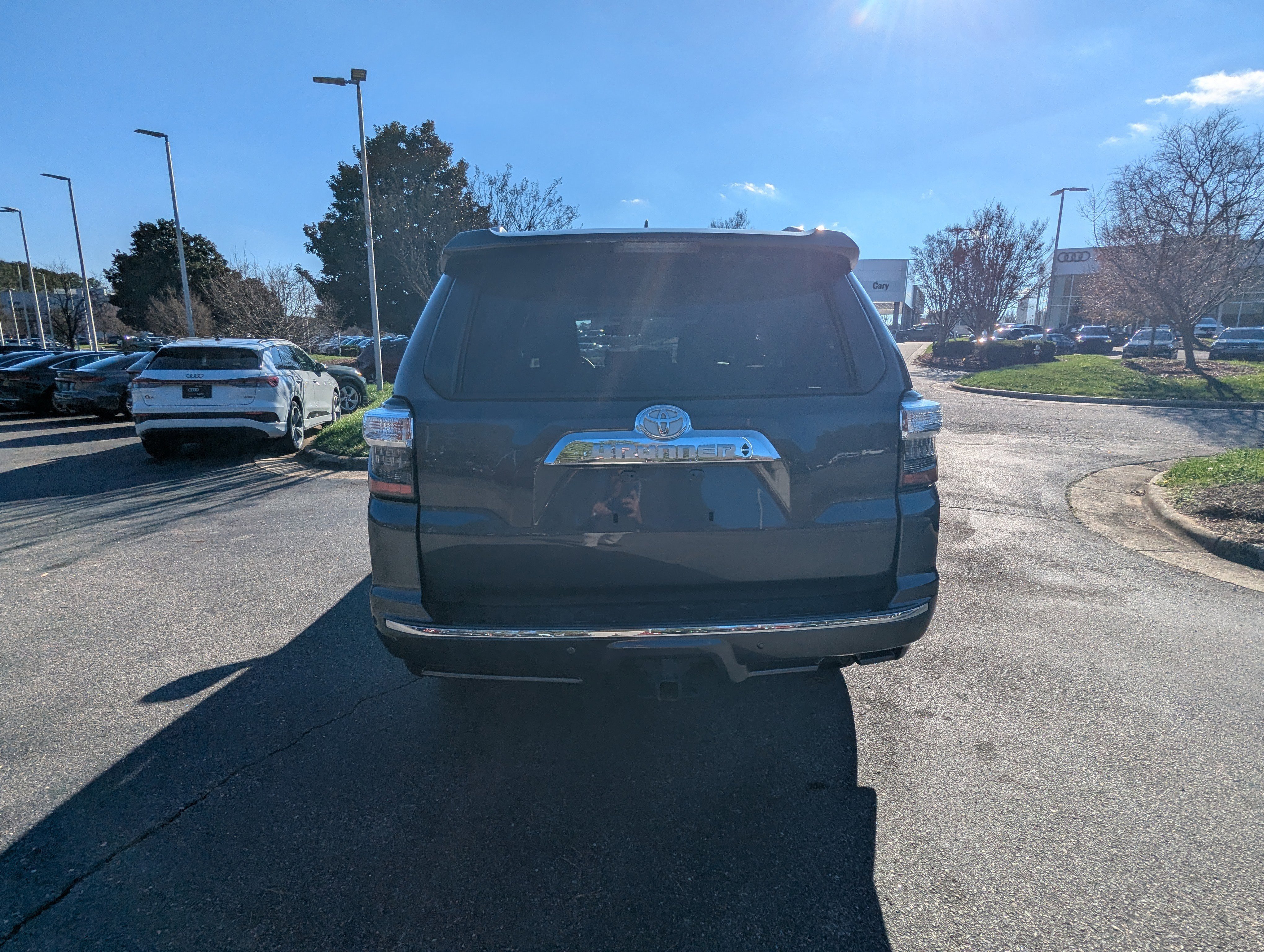 Used 2021 Toyota 4Runner Limited image 6