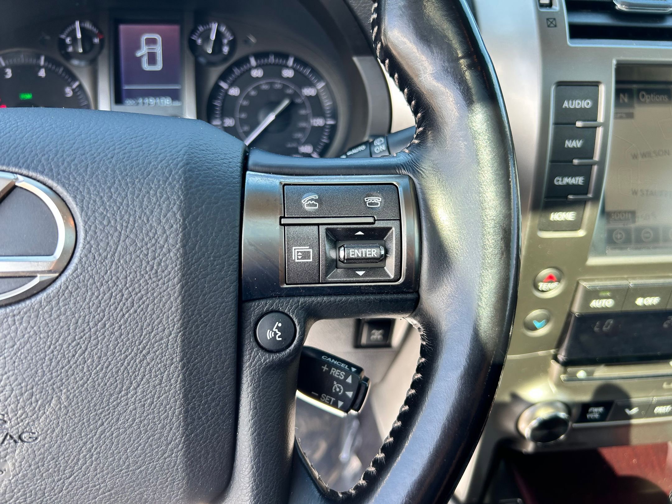 Used 2019 Lexus GX 460 Premium image 13