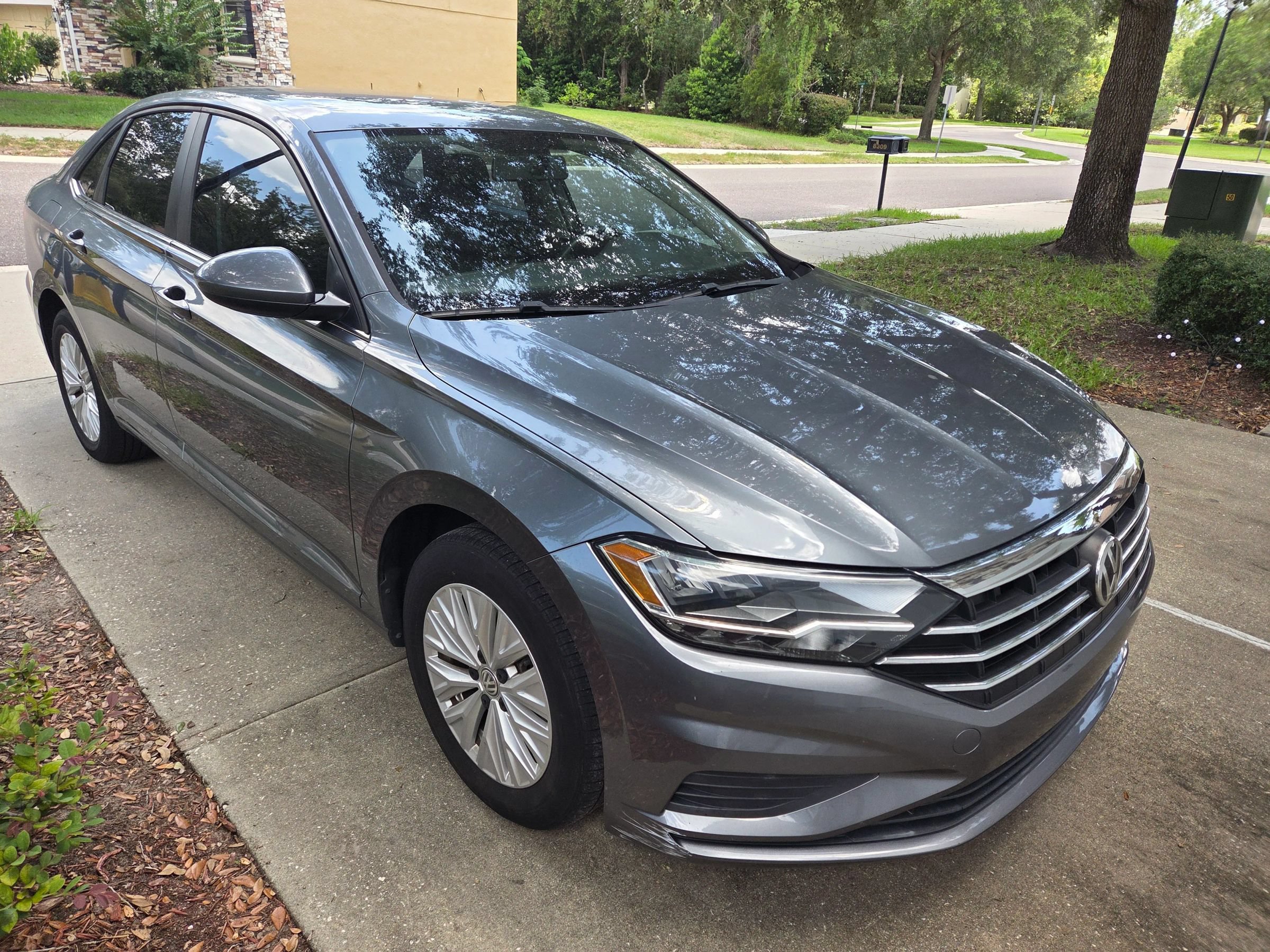 Used 2020 Volkswagen Jetta S w/ Driver Assistance Package FWD image 2