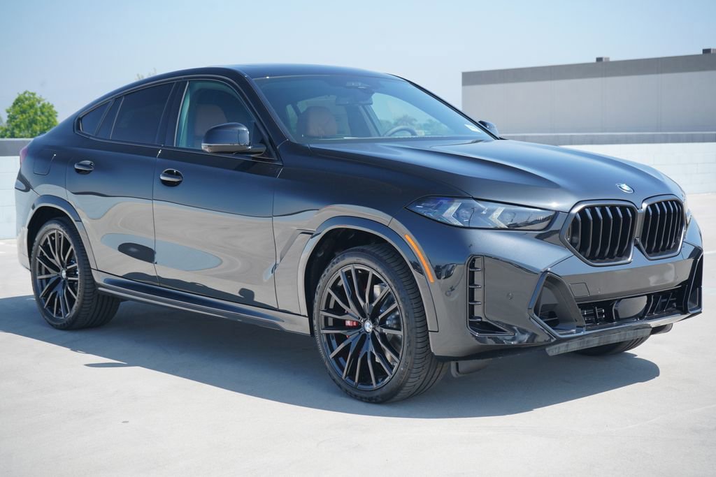 New 2026 BMW X6 xDrive40i w/ Executive Package image 3