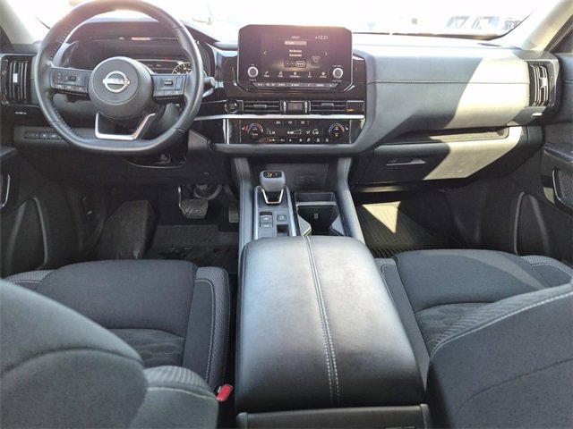 Certified 2025 Nissan Pathfinder SV w/ Cargo Package image 27