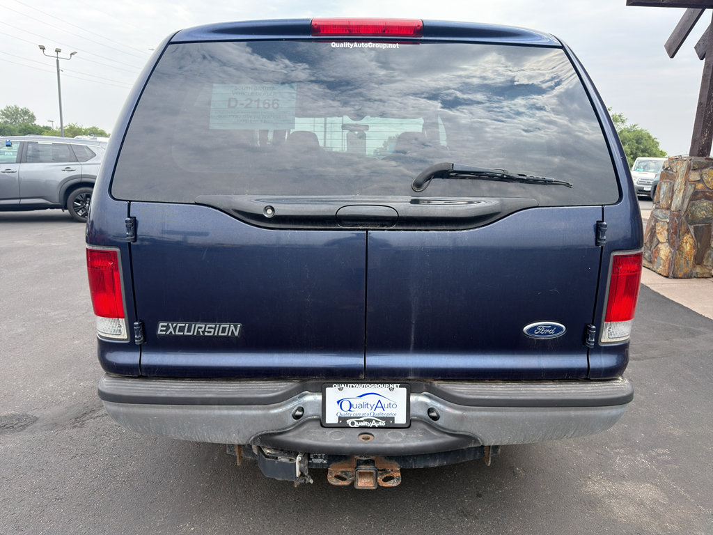 Used 2005 Ford Excursion XLT RWD image 7
