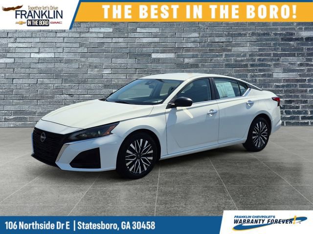 Used 2025 Nissan Altima 2.5 SV