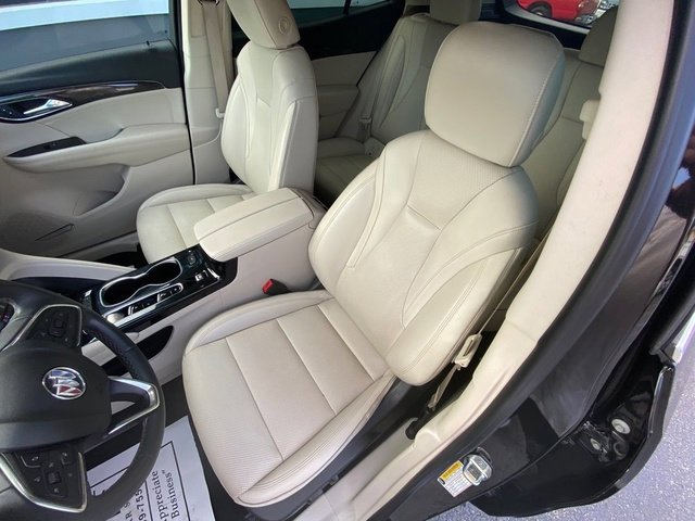 Used 2022 Buick Envision Essence w/ Technology Package I image 6