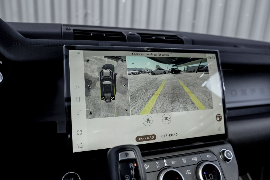 New 2026 Land Rover Defender 110 S AWD/4WD image 13