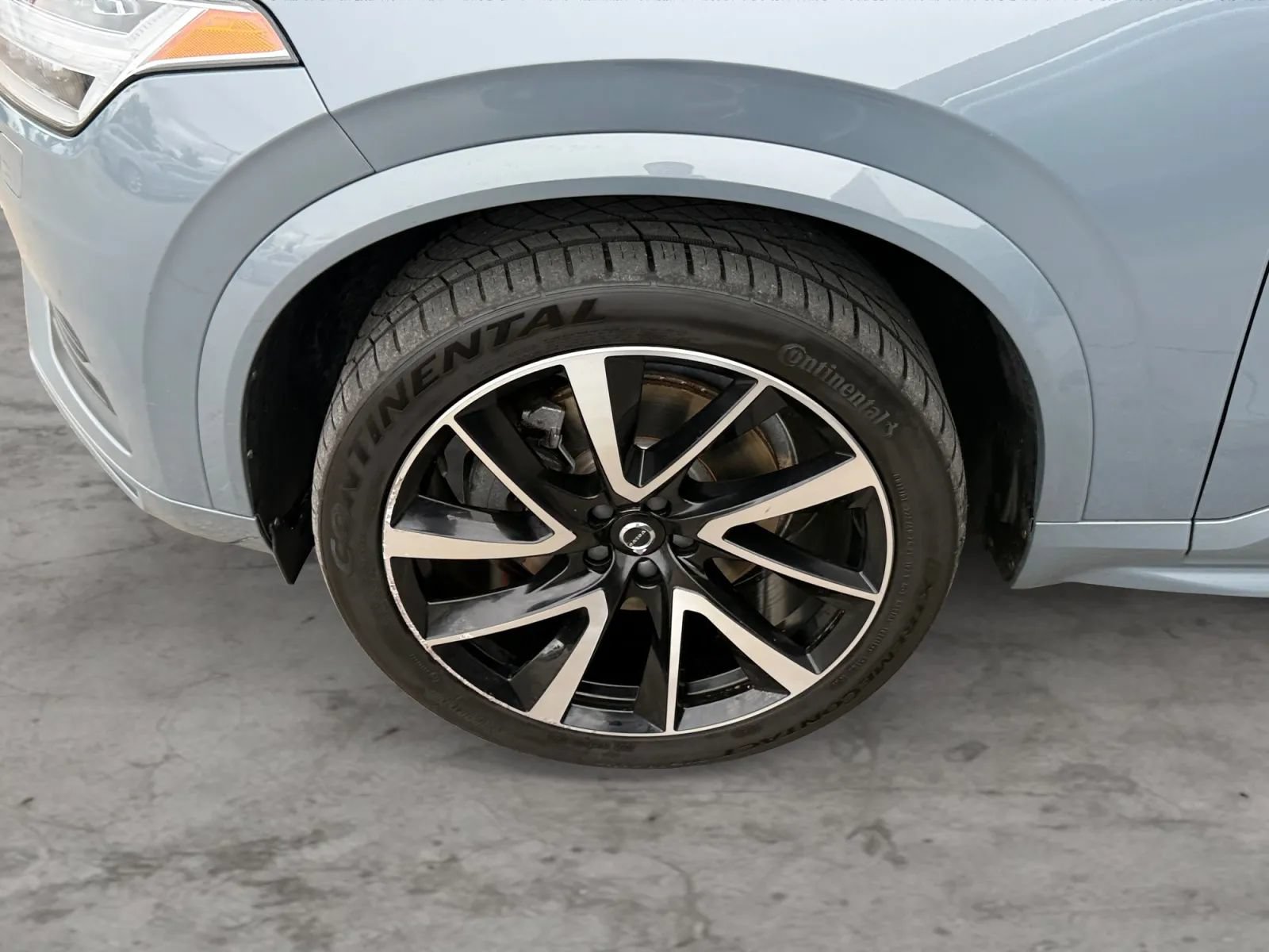 Used 2021 Volvo XC90 T6 Momentum w/ Climate Package AWD/4WD image 43