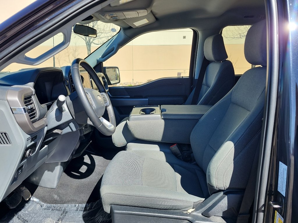 Used 2025 Ford F150 XLT w/ Equipment Group 301A Standard AWD/4WD image 17
