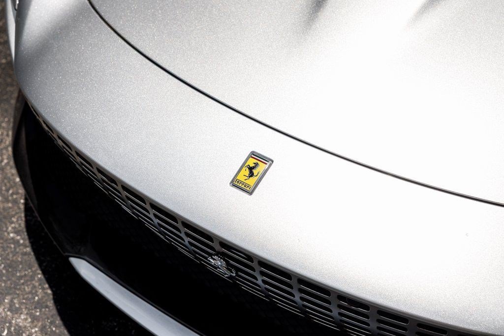Used 2024 Ferrari Roma Spider RWD image 18
