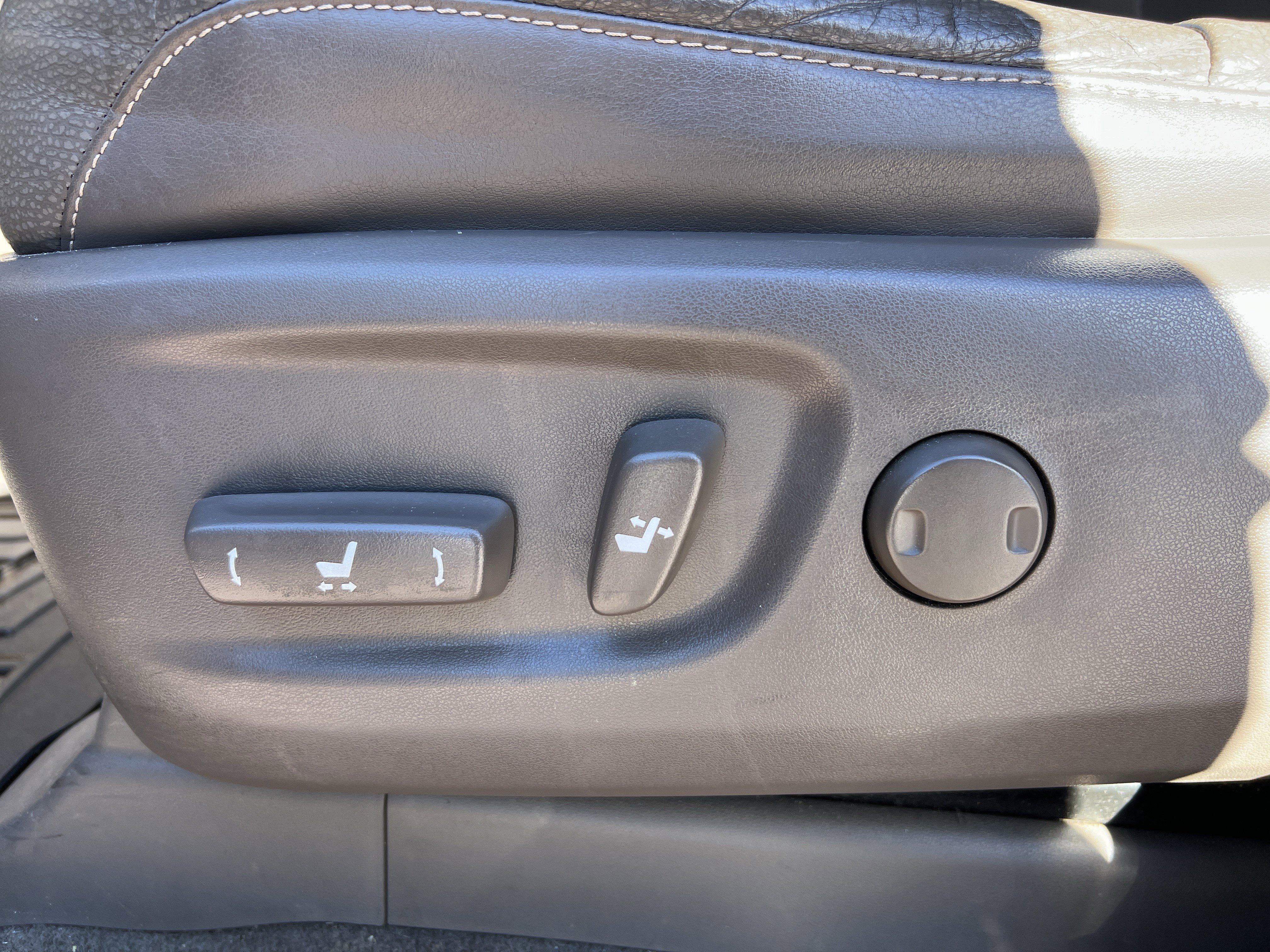 Used 2017 Lexus GX 460 Premium image 40