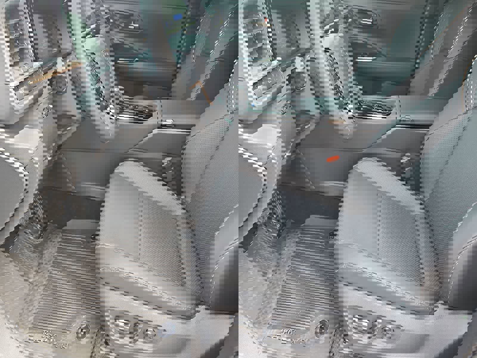 Used 2026 Toyota Crown Limited image 17