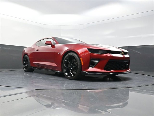Used 2017 Chevrolet Camaro SS image 23