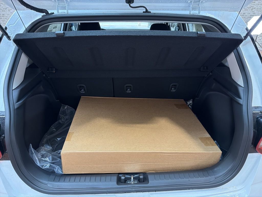 Used 2026 Hyundai Venue SEL FWD image 13