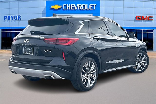Used 2022 INFINITI QX50 Sensory image 5