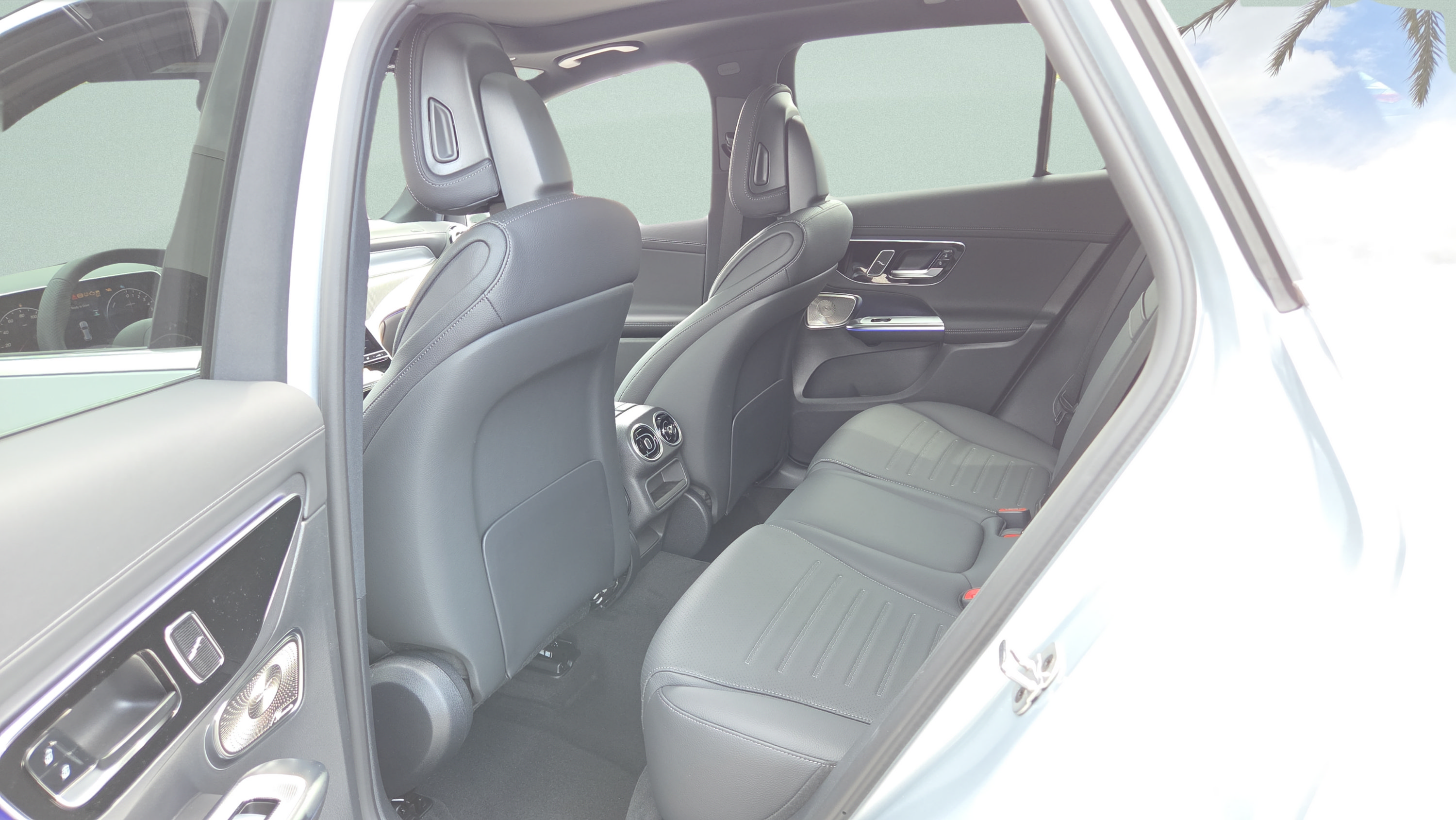 New 2026 Mercedes-Benz GLC 350e 4MATIC image 11