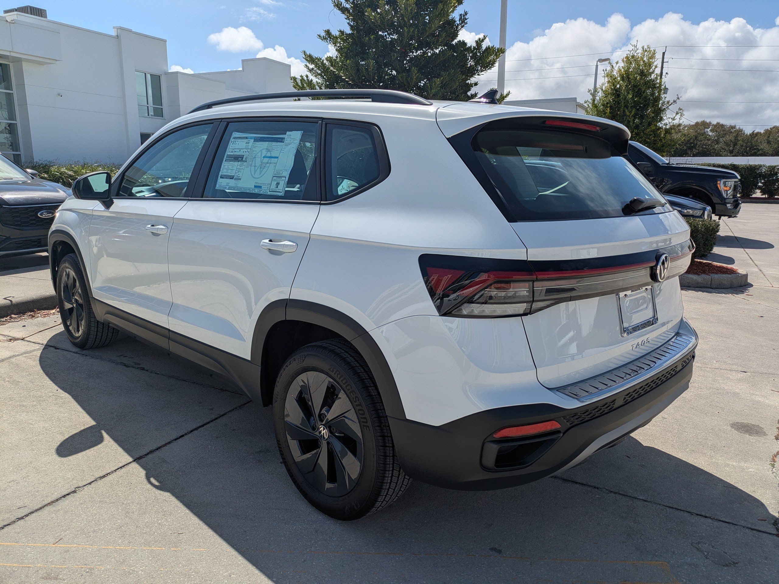 New 2026 Volkswagen Taos S FWD image 6