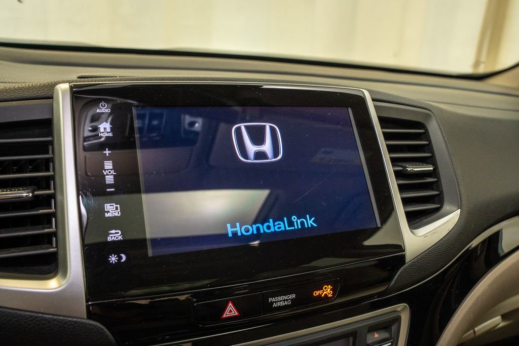 Used 2017 Honda Pilot Elite image 18