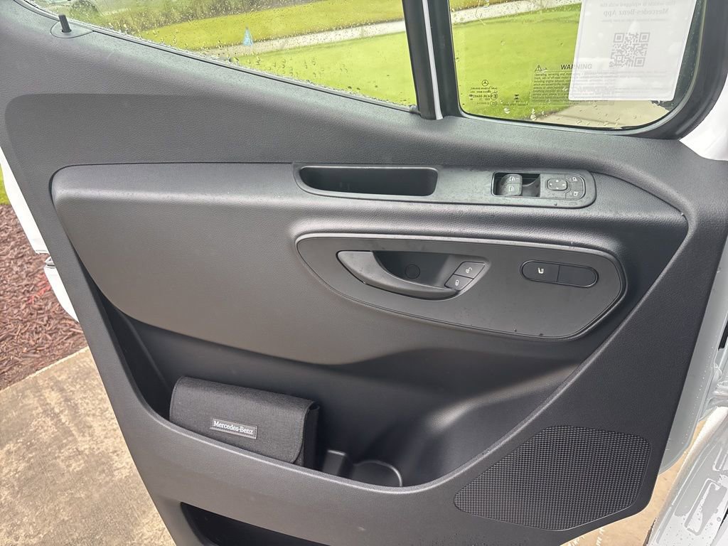 New 2026 Mercedes-Benz Sprinter 2500 image 29