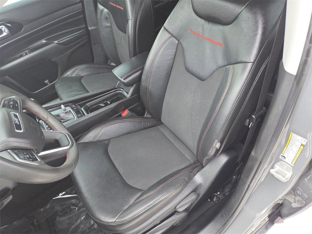 Used 2022 Jeep Compass Trailhawk image 20