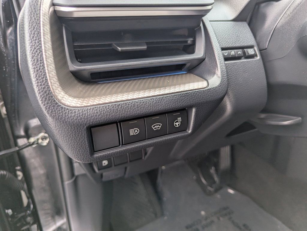 Used 2024 Toyota Prius XLE image 15