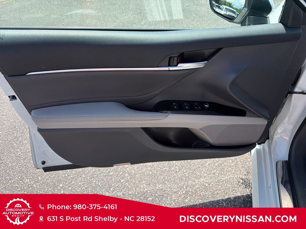 Used 2018 Toyota Camry XLE w/ Protection Package (Q2) FWD image 10