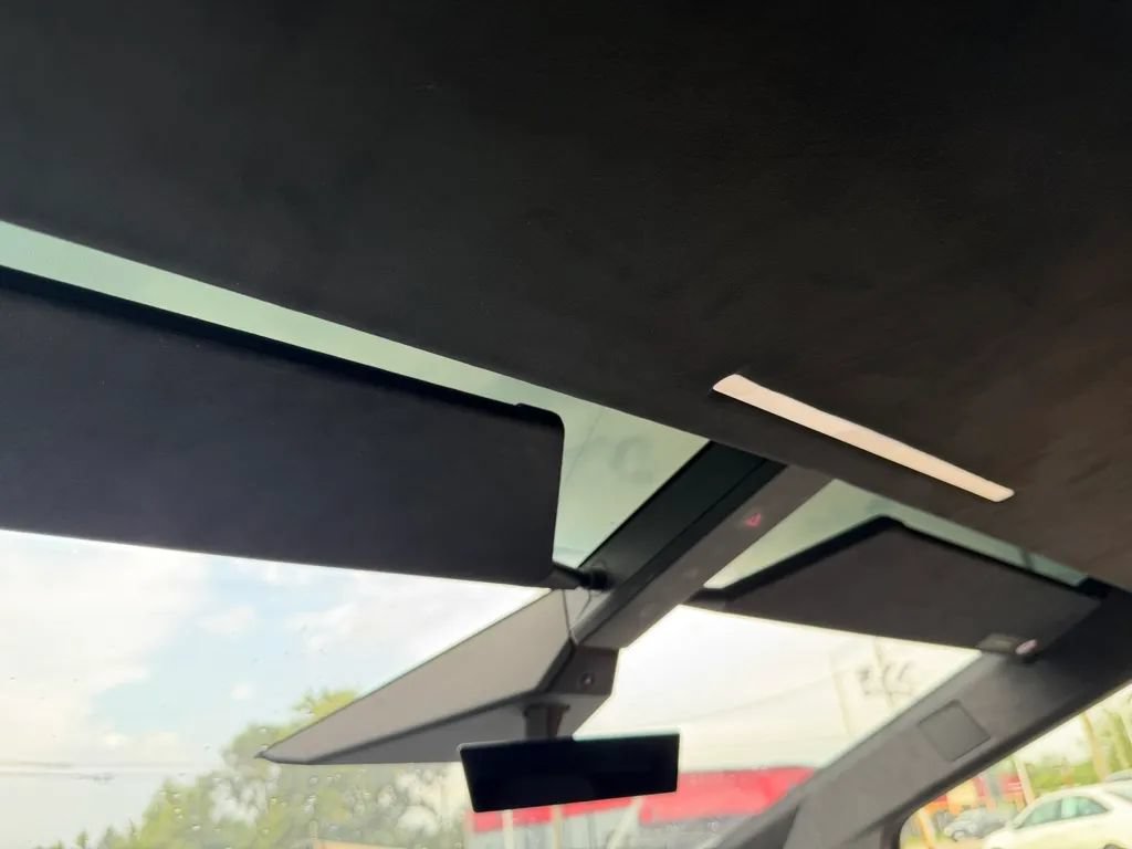 Used 2024 Tesla Cybertruck AWD Crew Cab image 13