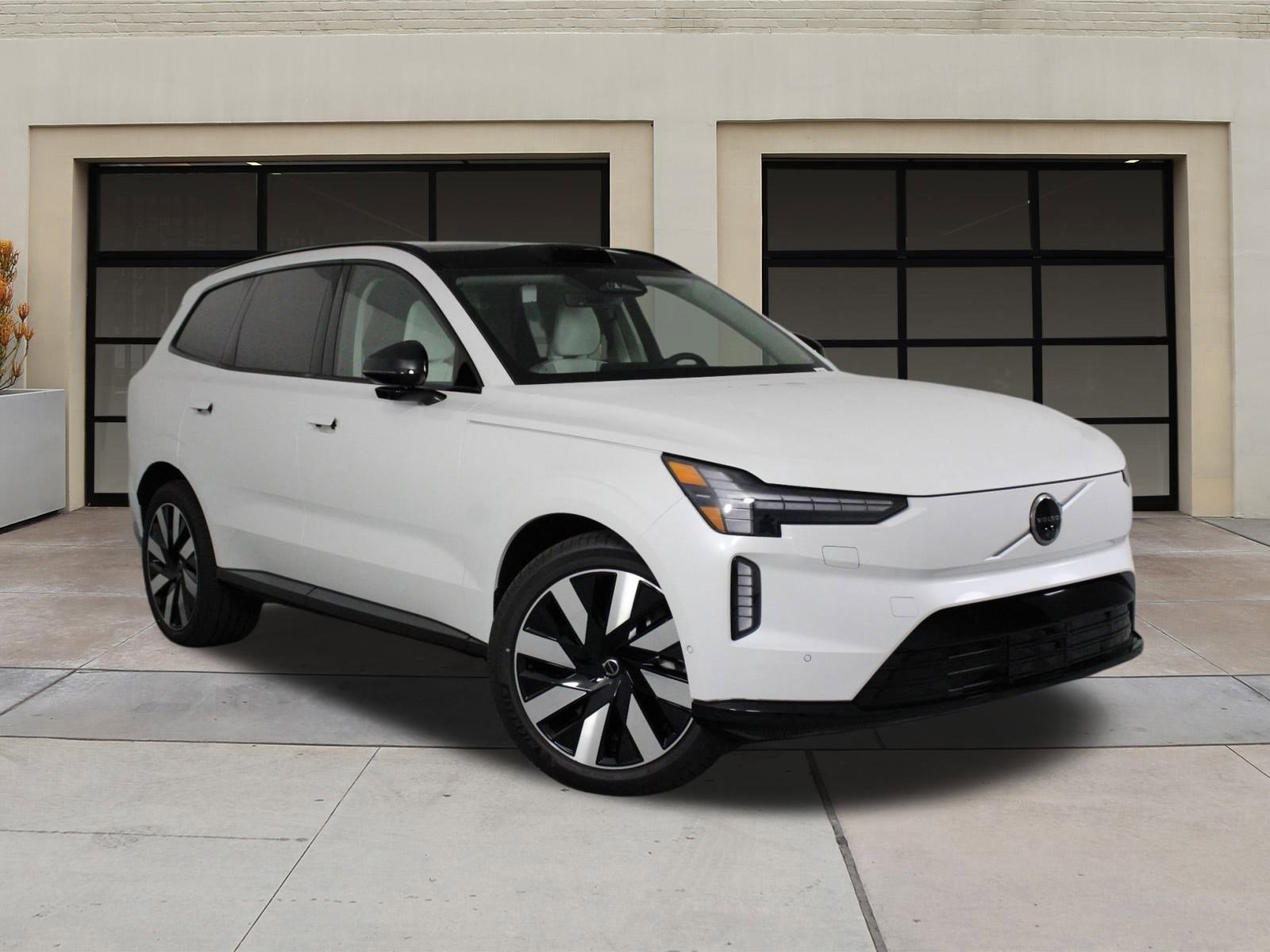 New 2025 Volvo EX90 Ultra image 18