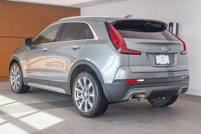 Used 2023 Cadillac XT4 Premium Luxury w/ Enhanced Visibility Package image 8