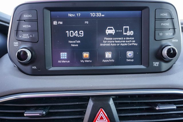 Used 2019 Hyundai Santa Fe SE image 18