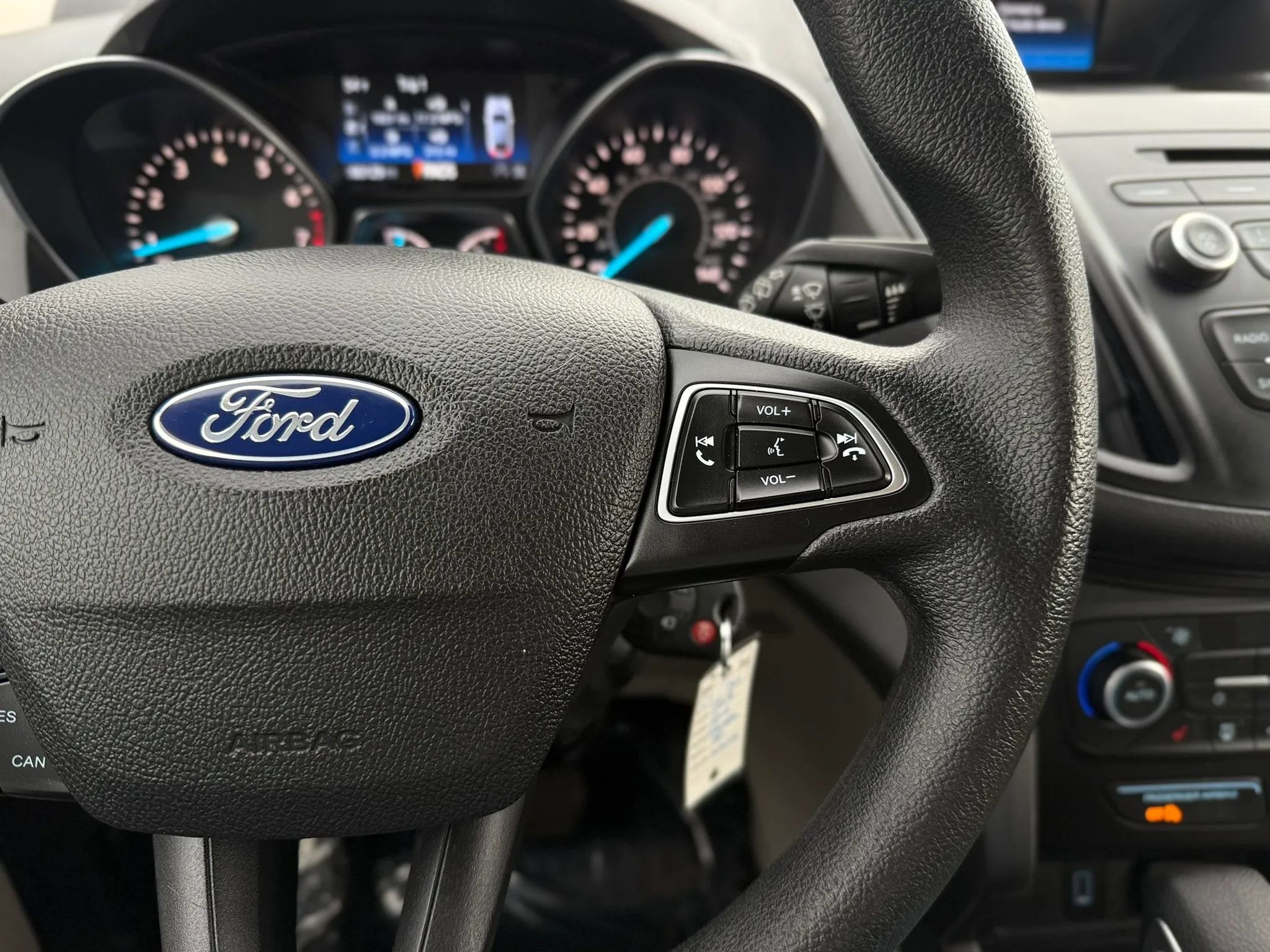Used 2018 Ford Escape SE AWD/4WD image 26