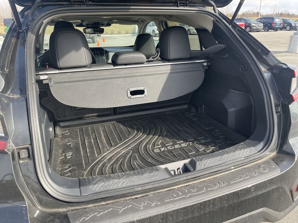 Used 2024 Subaru Crosstrek 2.5i Limited image 3
