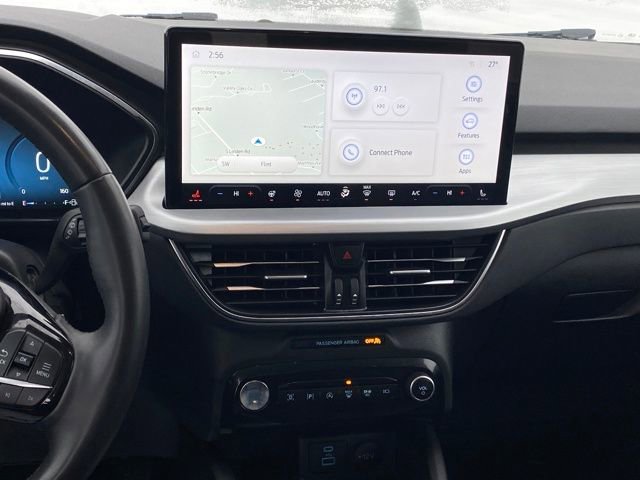 Used 2023 Ford Escape Platinum AWD/4WD image 10