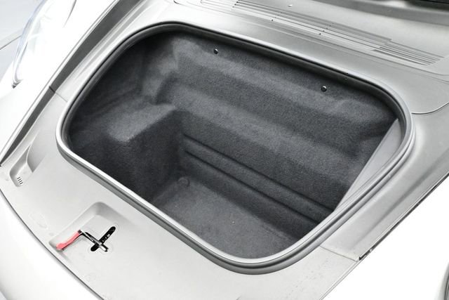 Certified 2022 Porsche 911 Turbo S AWD/4WD image 18