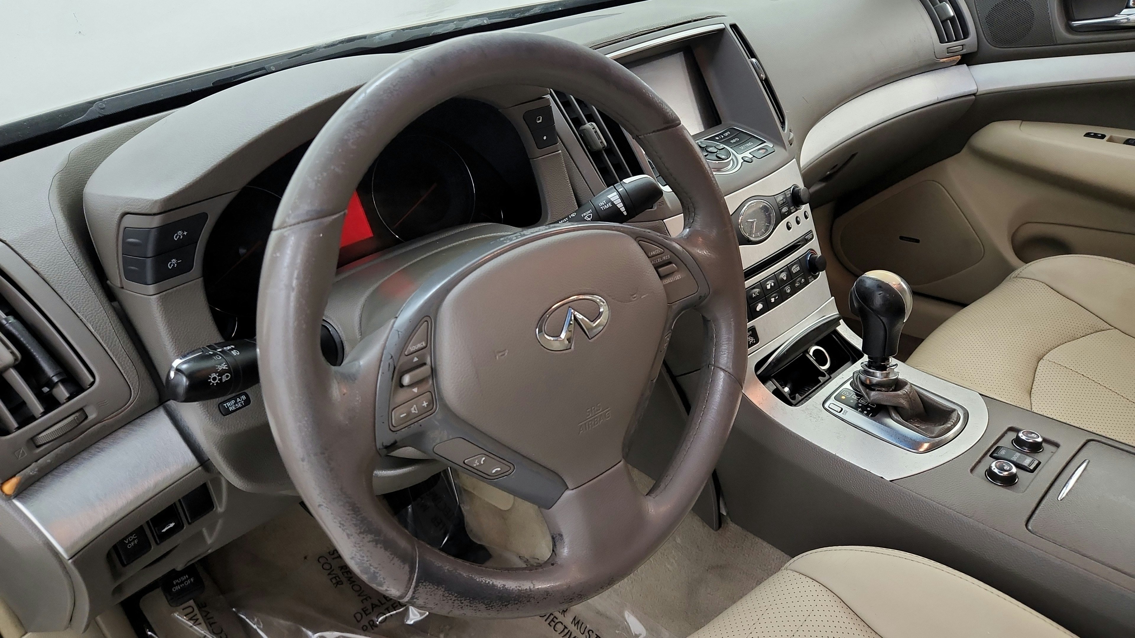 Used 2009 INFINITI G37 x Sedan w/ Premium Pkg AWD/4WD image 17