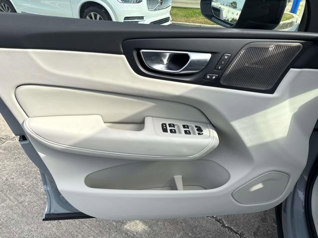 New 2026 Volvo XC60 B5 Ultra w/ Protection Package Premier AWD/4WD image 21