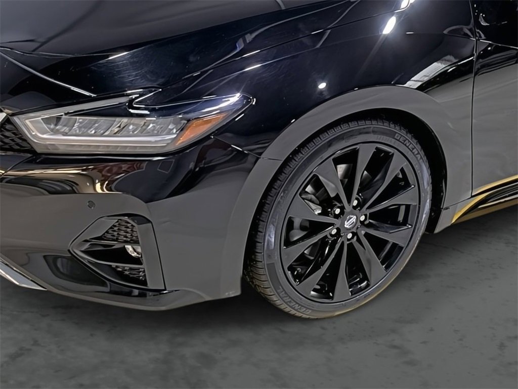 Used 2019 Nissan Maxima SR w/ Premium Package image 7
