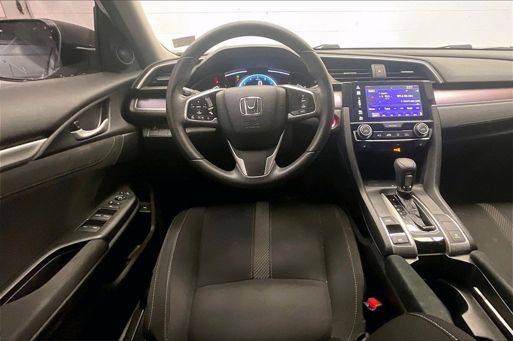 Used 2017 Honda Civic EX-T image 4