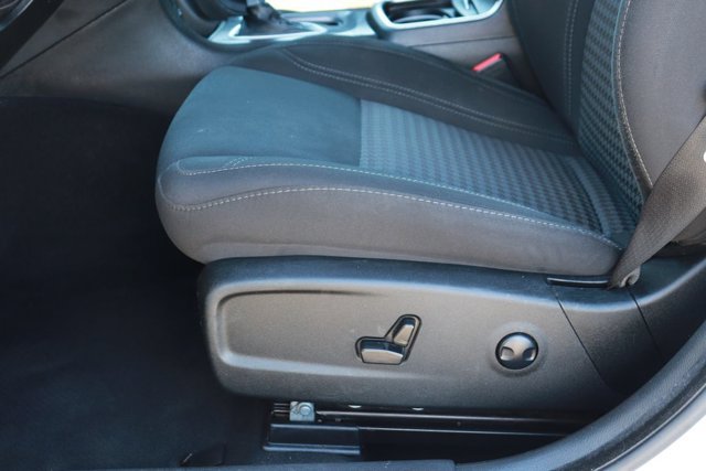 Used 2023 Dodge Charger SXT RWD image 10
