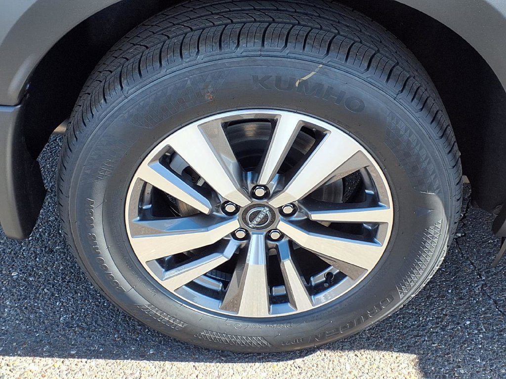 New 2026 Nissan Pathfinder SL FWD image 9