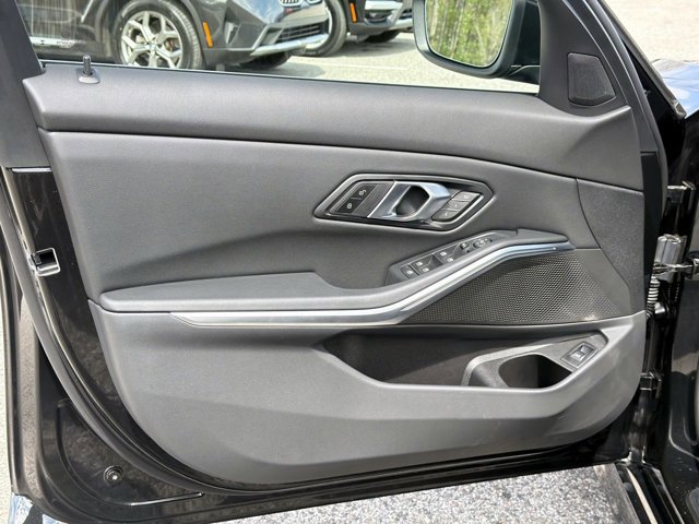 Used 2025 BMW 330i 330i image 15