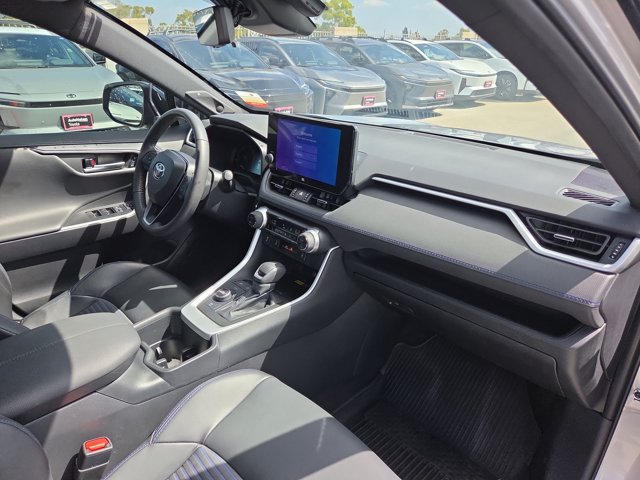 Used 2023 Toyota RAV4 XSE AWD/4WD image 20
