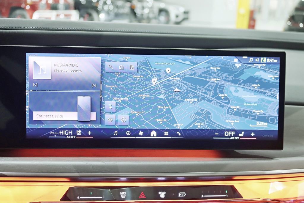 Used 2023 BMW i7 xDrive60 w/ Executive Package 2 image 19
