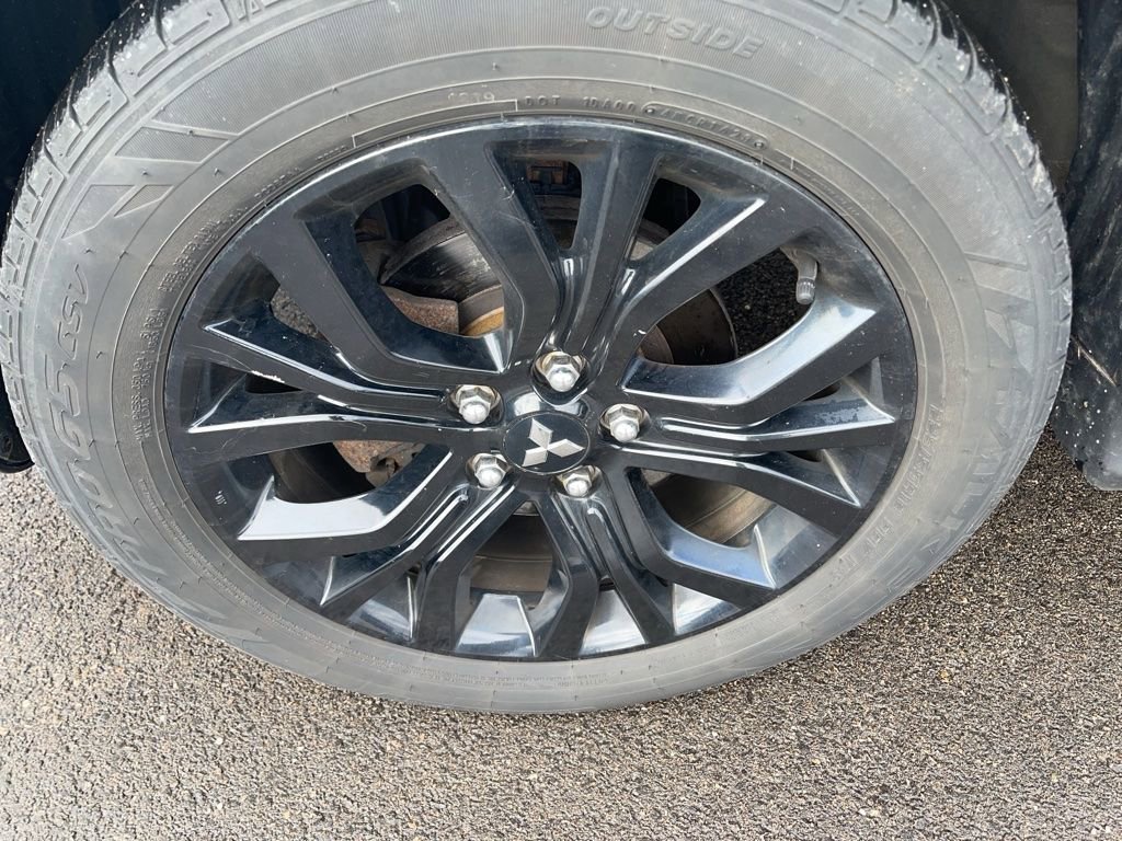 Used 2019 Mitsubishi Outlander Sport ES image 5