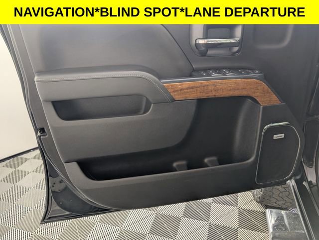 Used 2018 Chevrolet Silverado 2500 High Country w/ Duramax Plus Package image 10