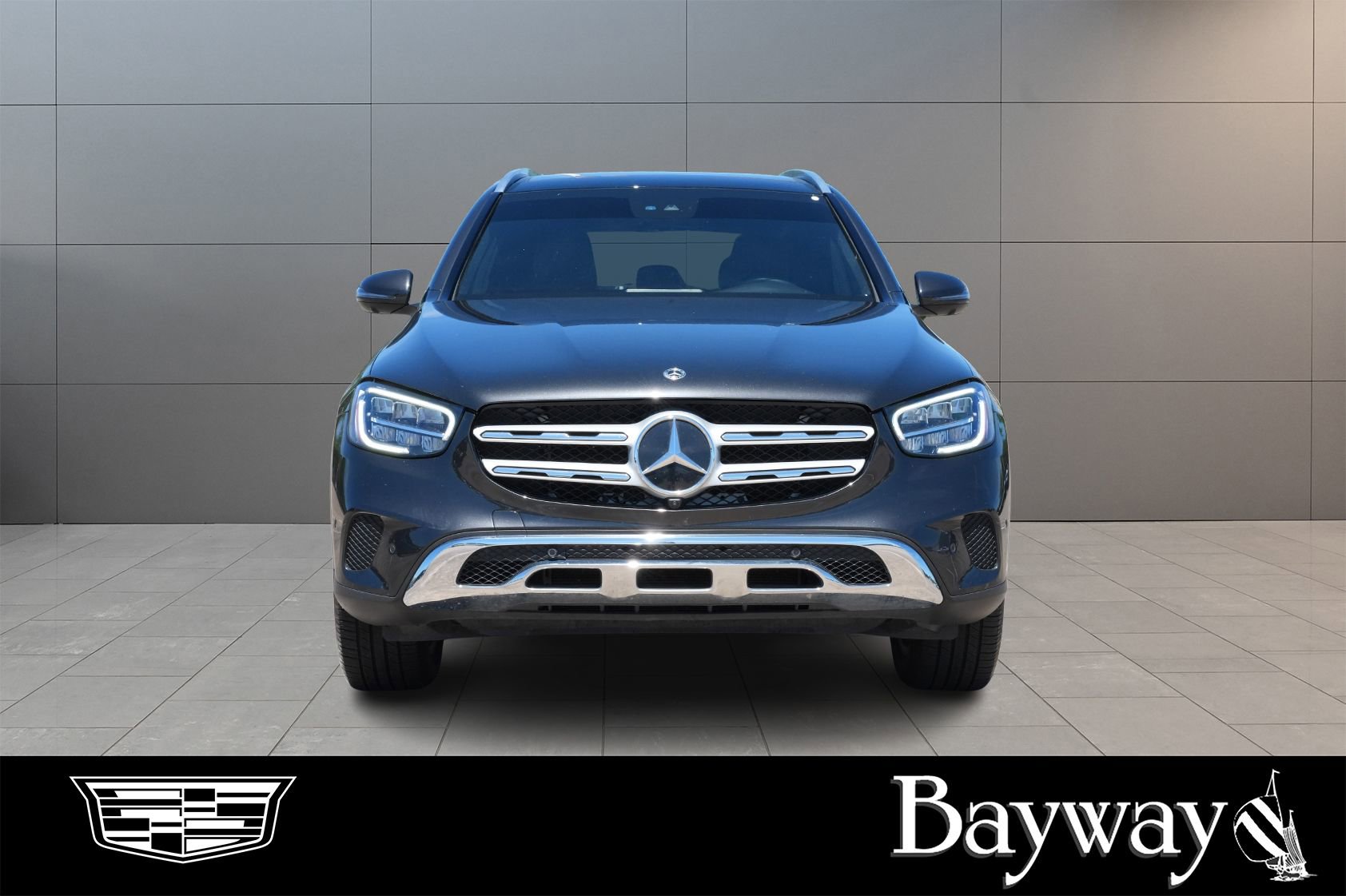 Used 2022 Mercedes-Benz GLC 300 image 2