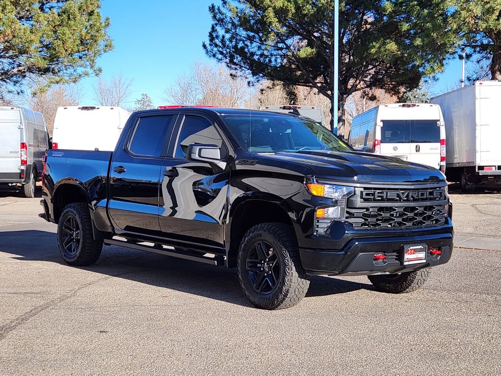 Used 2024 Chevrolet Silverado 1500 Custom Trail Boss w/ LPO, Dark Essentials Package image 1